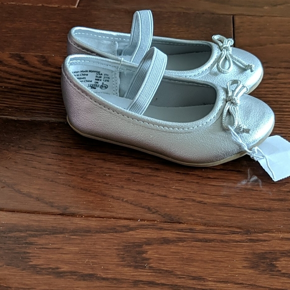 Silver toddler shoe - Picture 4 of 6